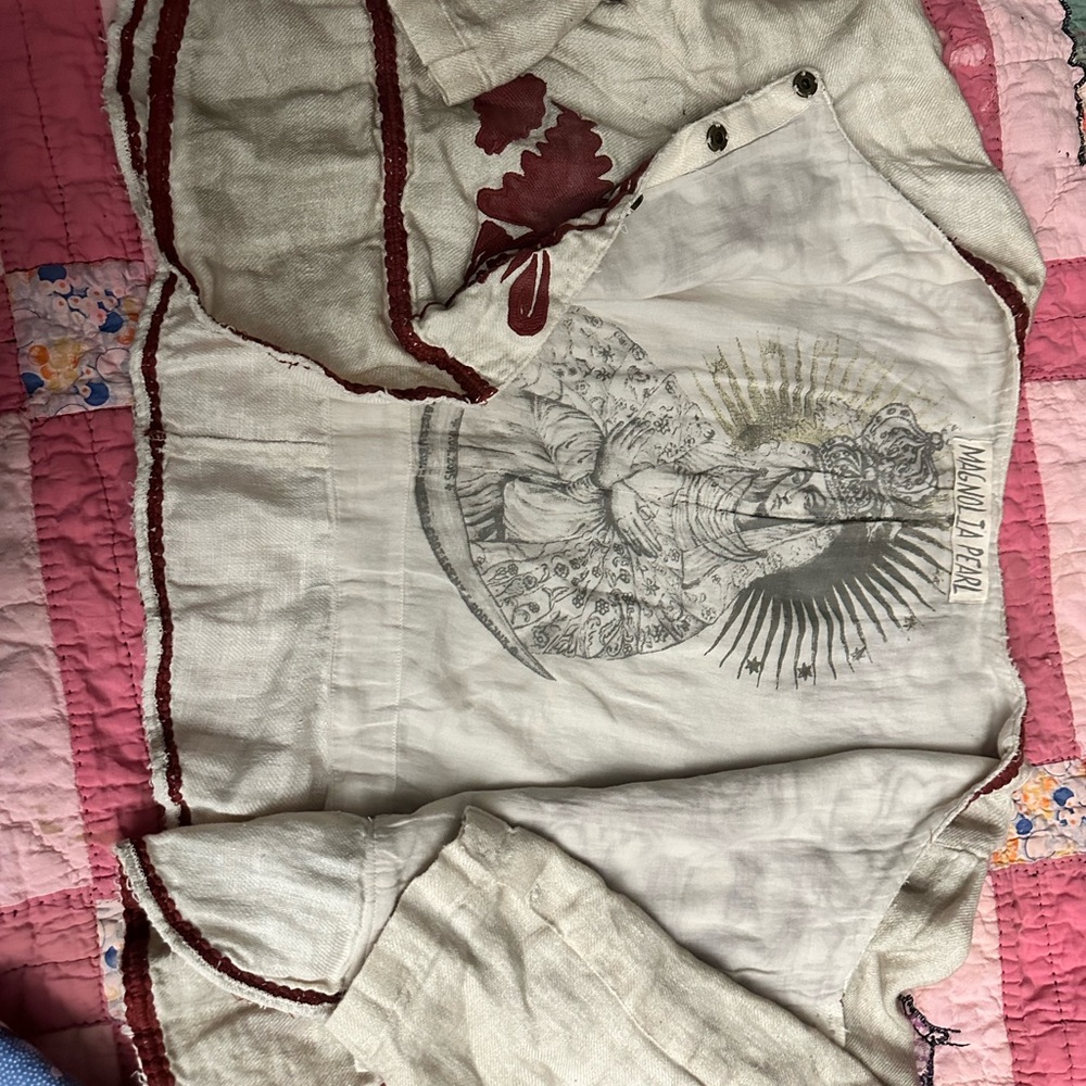 Magnolia Pearl Cream and Red Jacket